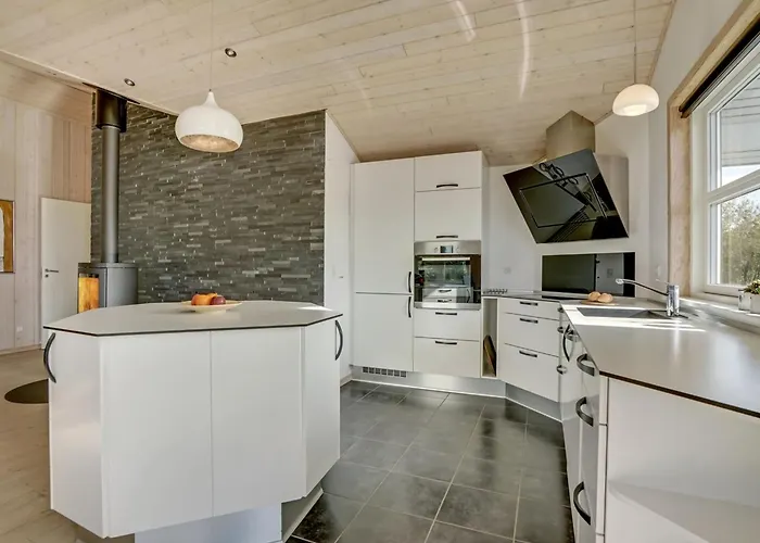 Holiday home Haghbarth - 2-3km From The Sea By Interhome